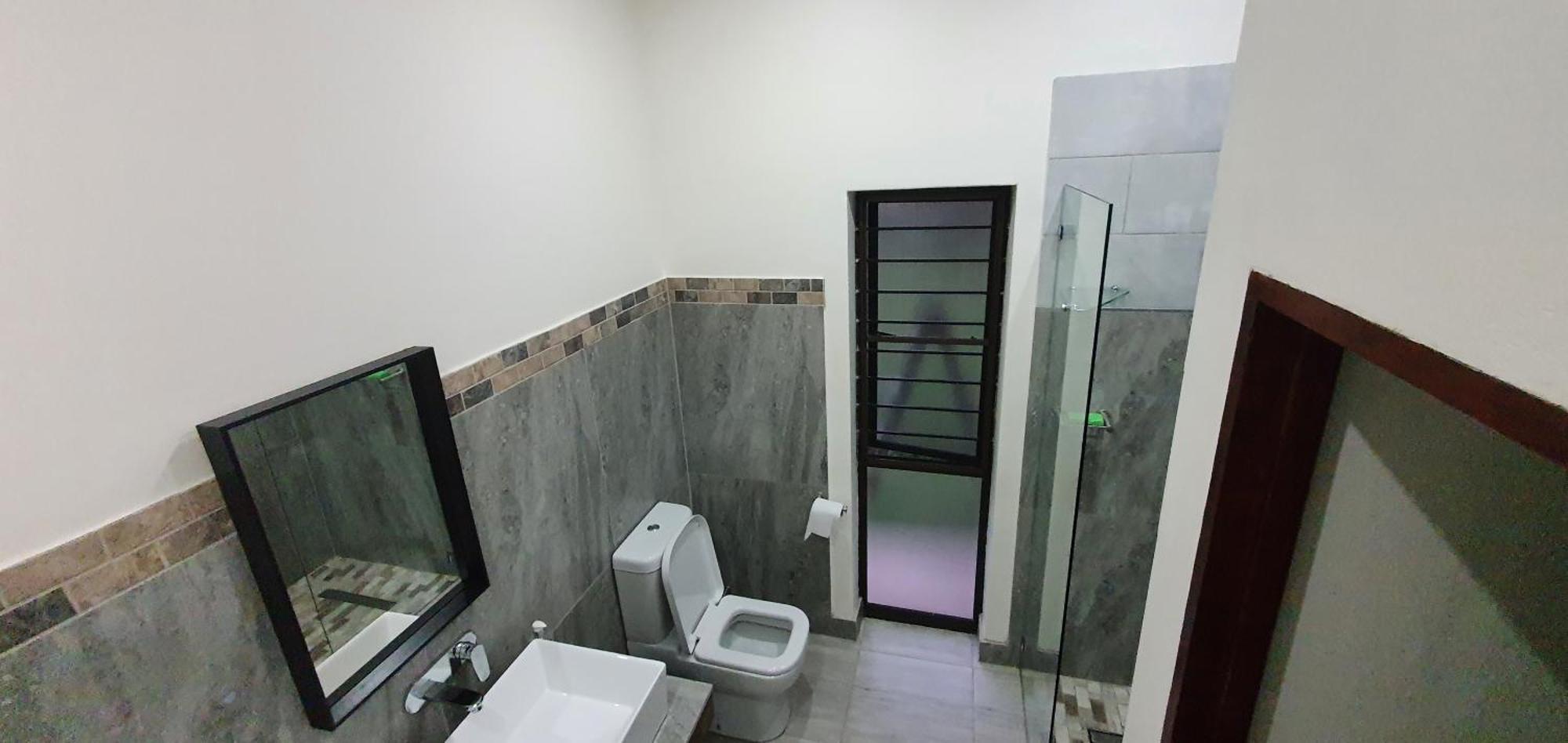 Honeybird Self Catering Accommodation Hluhluwe Esterno foto
