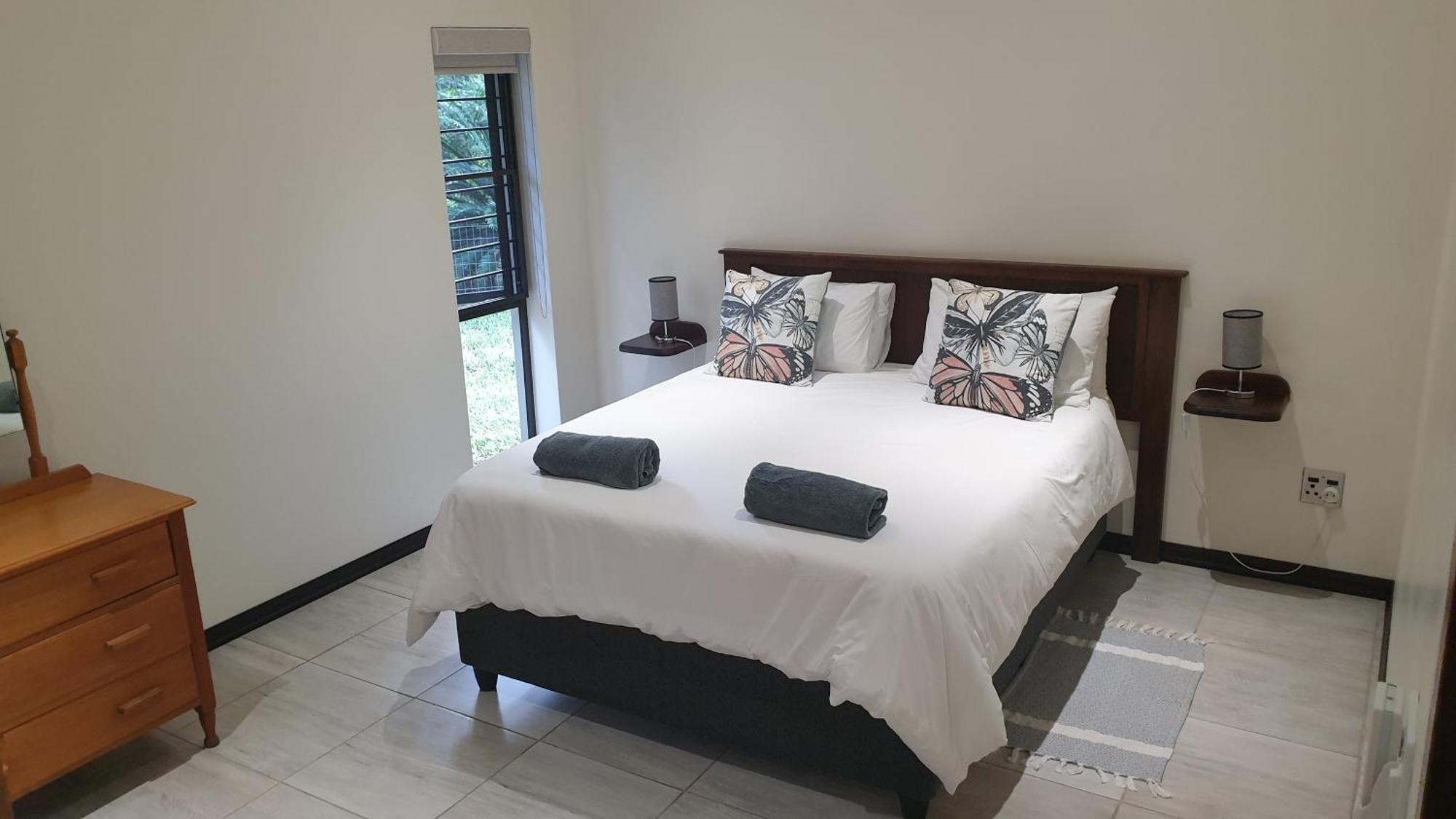 Honeybird Self Catering Accommodation Hluhluwe Esterno foto